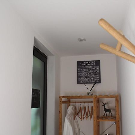 Studio Tout Neuf. Court Sejour, Loisirs, Professionnel Chaudfontaine Εξωτερικό φωτογραφία