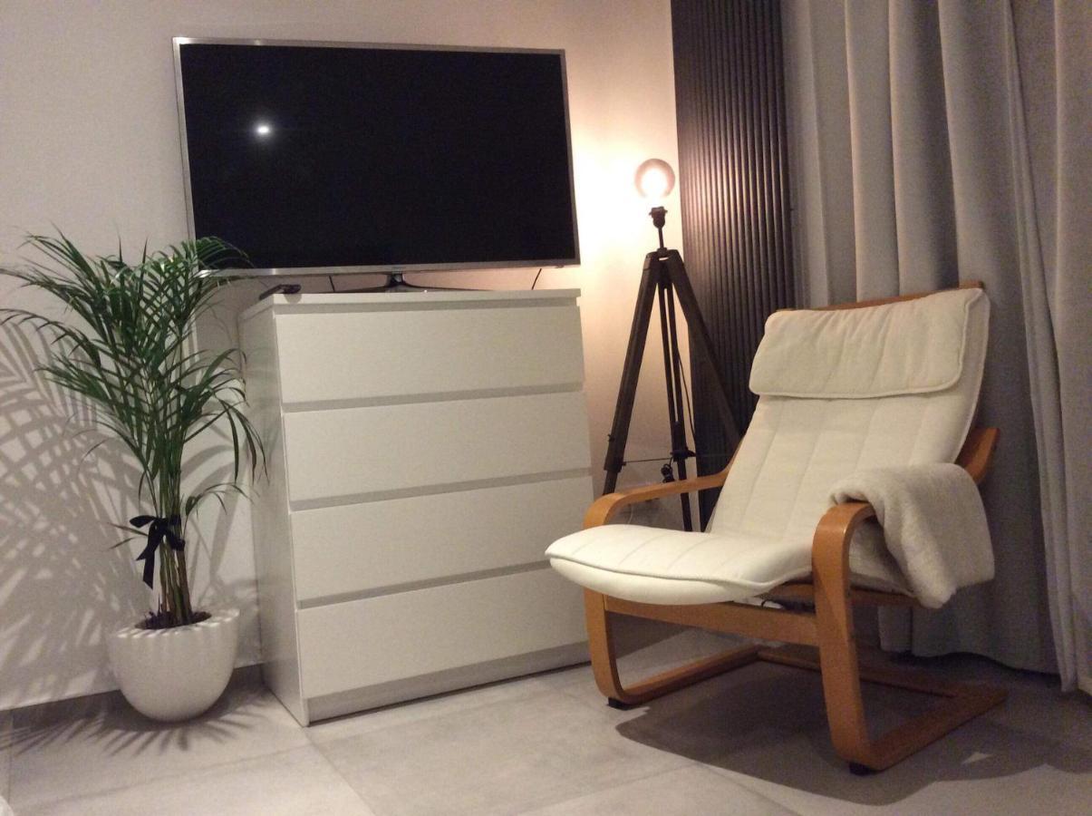 Studio Tout Neuf. Court Sejour, Loisirs, Professionnel Chaudfontaine Εξωτερικό φωτογραφία